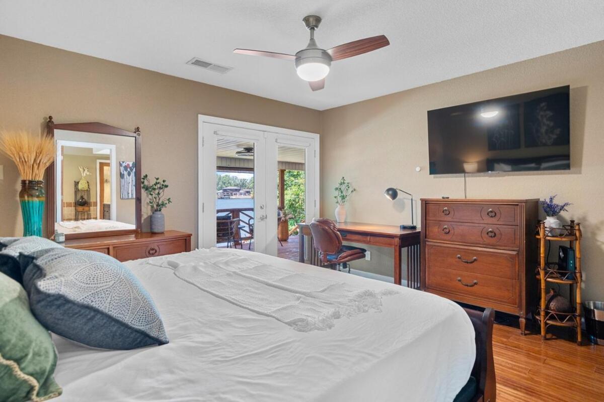Steps To The Lake, Game Room & More! Sleeps 9 Lake Hamilton Esterno foto